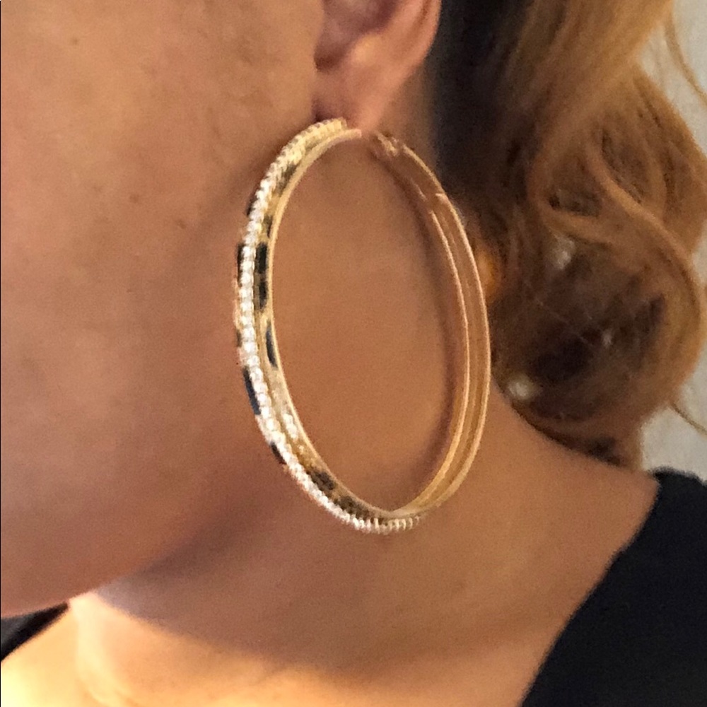 Earrings - Picture 2 of 5